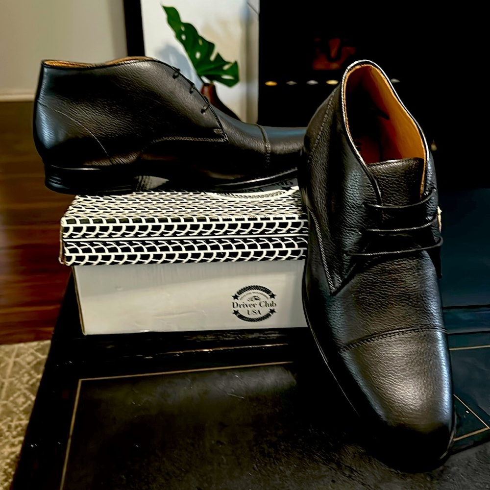 MEN’S Shoes
